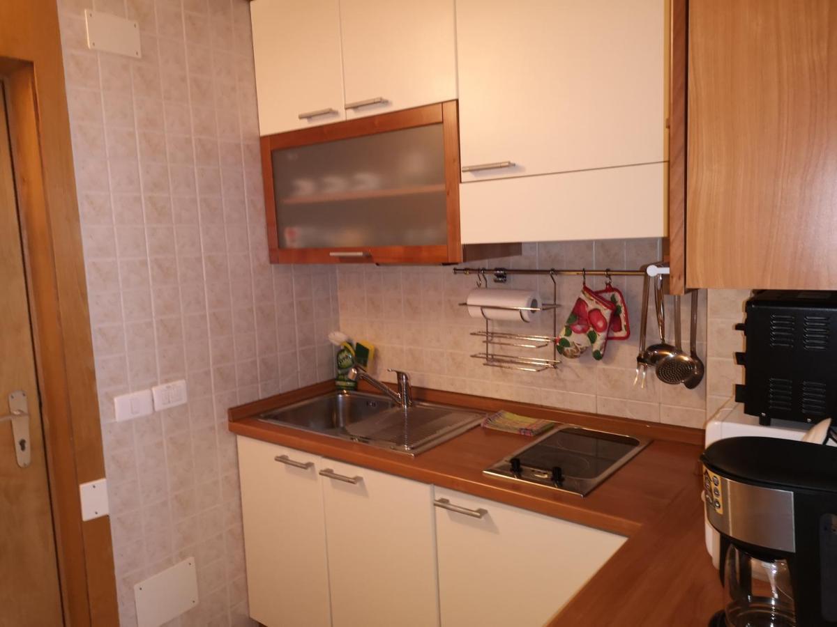 Garda Apartments In Euroresidence Eksteriør bilde